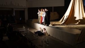 Новый взгляд на рассказ Льва Толстого 'Кавказский пленник' от студенческого театра 'Мизгел'
