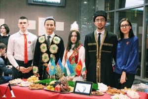Комитет по работе с иностранными студентами ,иностранные студенты, ЮФ