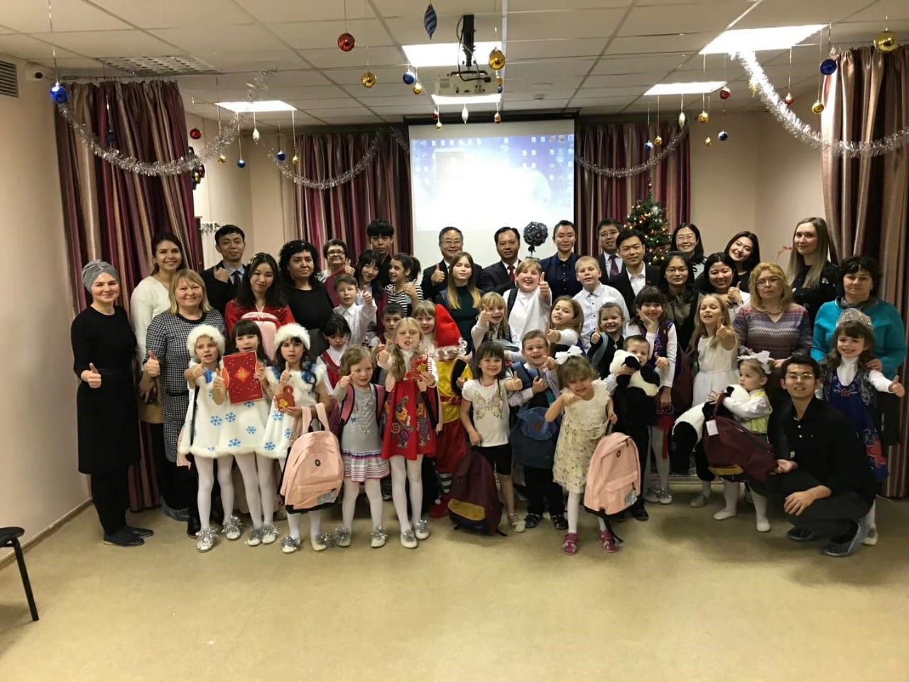 Подари радость детям ,Подфак КФУ, консульство Китая в Казани
