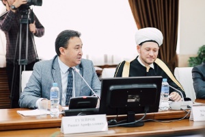 В КФУ проходит IX Международный форум  ,IX Международный форум 'Ислам в мультикультурном мире'